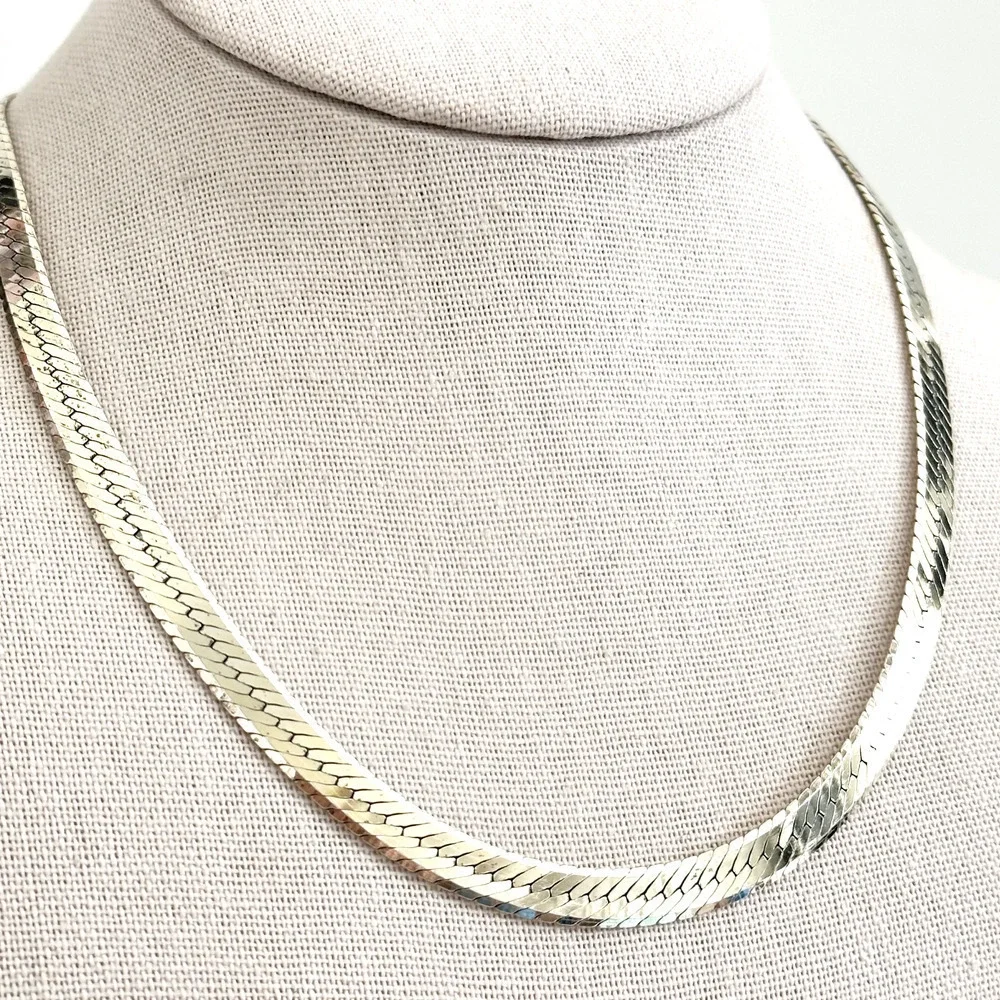 925 Italy Sterling Silver Gold Vermeil Vintage 6.5MM Herringbone Chain Necklace - Picture 7 of 9